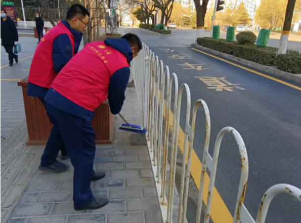 文明创建我先行——中国尊龙官方积极组织参加全市志愿服务集中示范活动(图2) 文明创建我先行——中国尊龙官方积极组织参加全市志愿服务集中示范活动(图2)