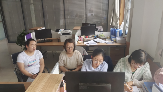中国尊龙官方财务管理部组织开展员工专业知识培训(图1) 中国尊龙官方财务管理部组织开展员工专业知识培训(图1)